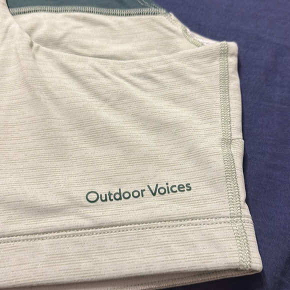 Outdoor Voices — TechSweat™ Crop Top - Picture 6 of 10